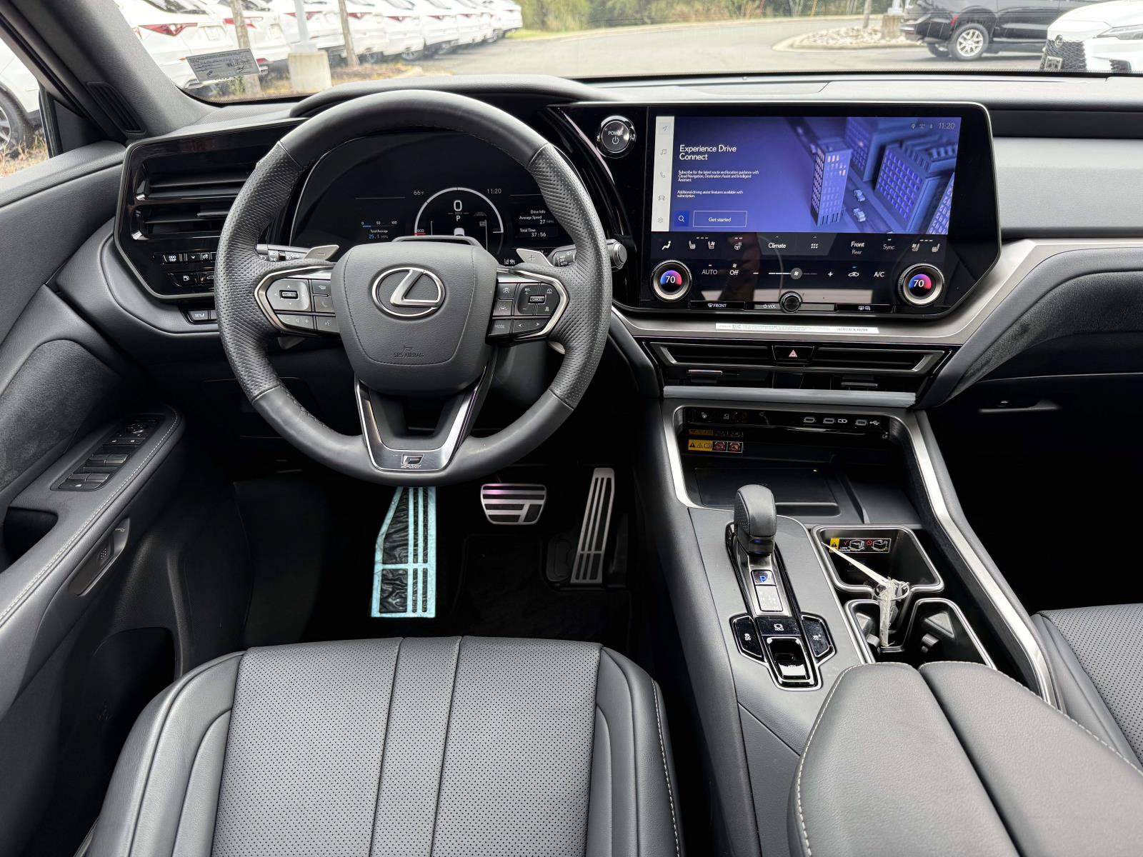 Used 2026 Lexus TX 500h AWD w/ Technology Package image 8