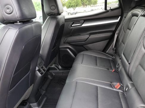 Used 2026 GMC Terrain Elevation w/ Elevation Premium Package AWD/4WD image 17