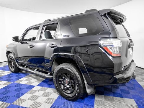 Used 2021 Toyota 4Runner SR5 image 7