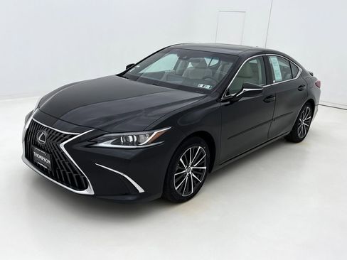 Certified 2022 Lexus ES 350 w/ Premium Package image 8