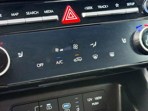 Used 2025 Hyundai Tucson SEL AWD/4WD image 20