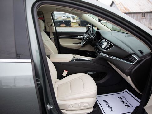 Certified 2023 Buick Enclave Premium w/ Experience Buick Package image 29