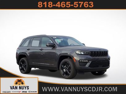 New 2025 Jeep Grand Cherokee Limited w/ Black Appearance Package
