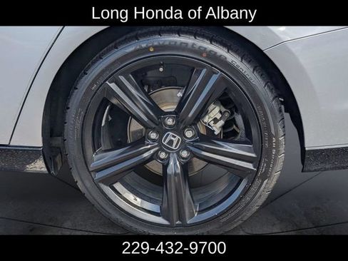 Used 2023 Honda Accord Sport image 13