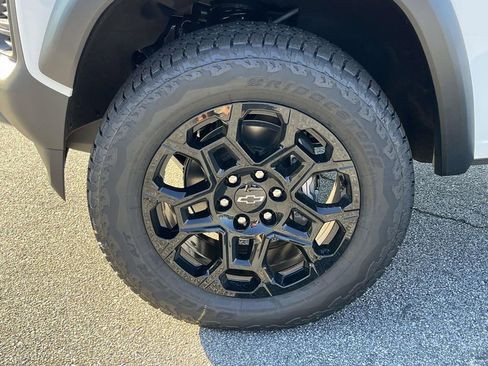 New 2026 Chevrolet Colorado Trail Boss AWD/4WD image 10