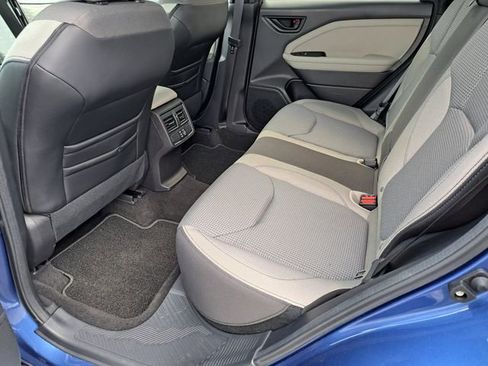 Used 2026 Subaru Forester Premium AWD/4WD image 11