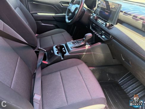 Used 2023 Chevrolet Colorado W/T RWD image 10