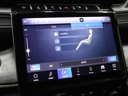 Used 2021 Jeep Grand Cherokee L Limited w/ Luxury Tech Group II image 38