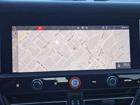 Used 2023 Porsche Macan S image 17