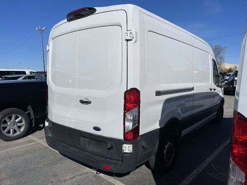 Used 2019 Ford Transit 250 Base image 9