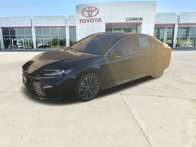 Used 2025 Toyota Camry XLE w/ Premium Plus Package FWD image 7