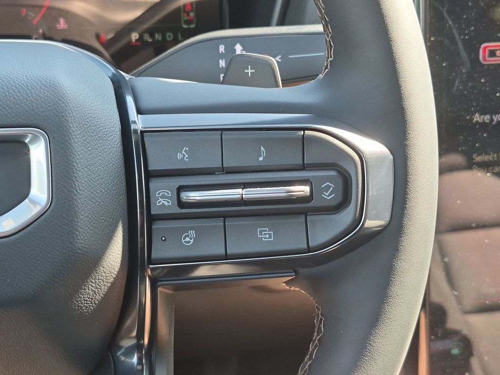 New 2027 GMC Terrain AT4 w/ Convenience Package III AWD/4WD image 14