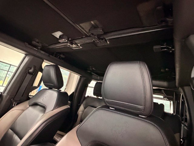 Used 2024 Ford Bronco Wildtrak AWD/4WD image 25