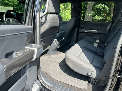 Used 2022 Ford F150 XLT w/ Equipment Group 302A High AWD/4WD image 10