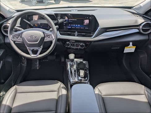 New 2026 Chevrolet Trax ACTIV w/ Driver Confidence Package FWD image 16