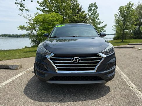 Used 2019 Hyundai Tucson SE AWD/4WD image 2