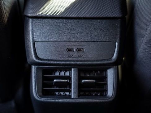 New 2026 Chevrolet Equinox LT FWD image 30