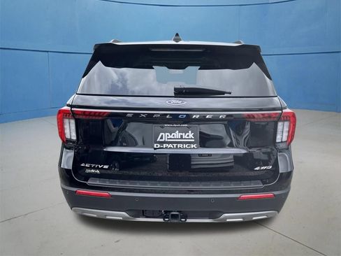 New 2026 Ford Explorer Active w/ Active Comfort Package AWD/4WD image 10