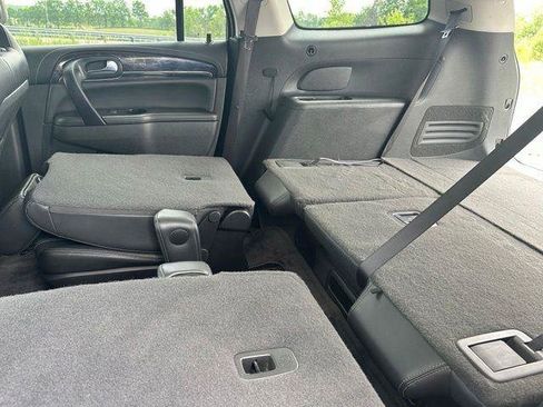 Used 2017 Buick Enclave Leather w/ Trailering Package AWD/4WD image 31