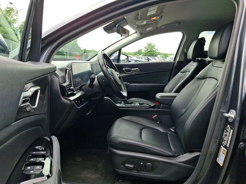 Used 2024 Kia Sportage EX AWD/4WD image 14