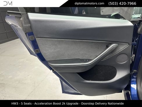 Used 2023 Tesla Model Y Long Range AWD/4WD image 26