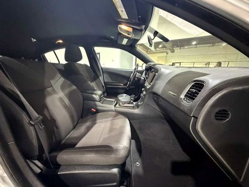 Used 2022 Dodge Charger SXT image 14