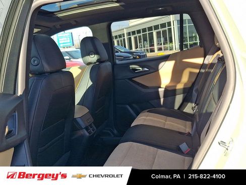 New 2026 Chevrolet Equinox ACTIV w/ Convenience Package III AWD/4WD image 7