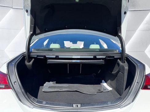 Used 2022 Mercedes-Benz E 350 Sedan w/ Driver Assistance Package image 22