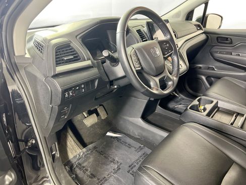 Used 2023 Honda Odyssey EX-L image 9