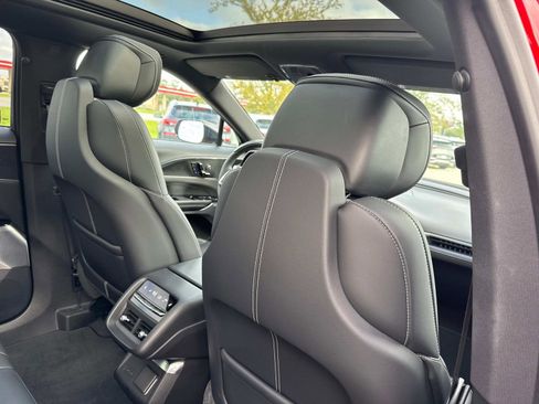 Used 2024 Cadillac Lyriq Sport image 29