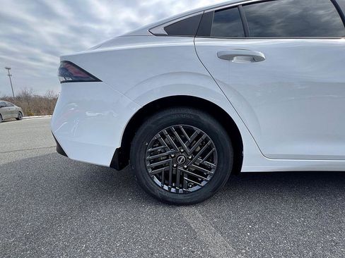 New 2026 Nissan Sentra SV image 13