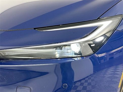 Used 2023 Toyota Prius XLE image 31