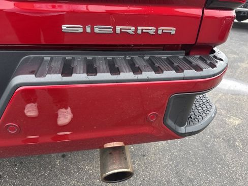 Used 2024 GMC Sierra 2500 Denali w/ Denali Reserve Package image 17