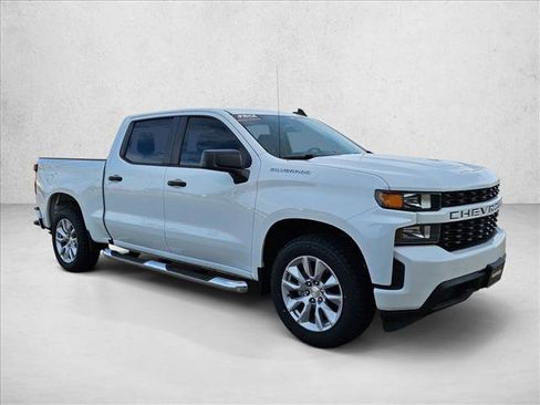 Used 2021 Chevrolet Silverado 1500 Custom image 3