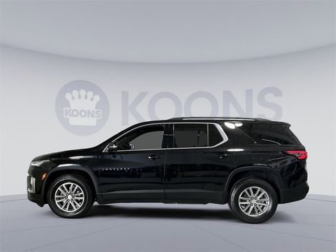 Used 2023 Chevrolet Traverse LT w/ LPO, Roadside Safety Package image 13
