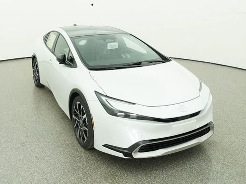New 2026 Toyota Prius Plug-In Hybrid FWD image 47