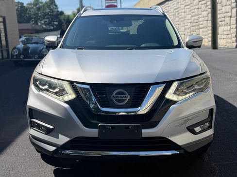 Used 2017 Nissan Rogue SL w/ SL Premium Package AWD/4WD image 3