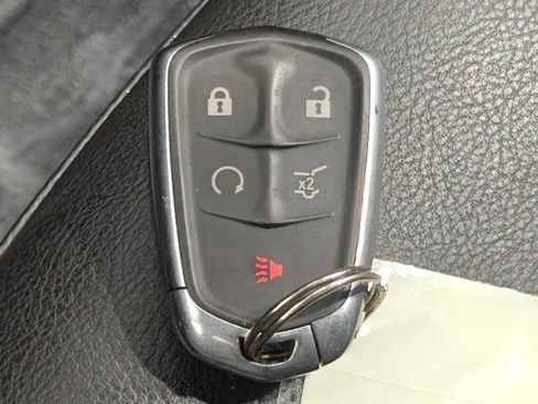 Used 2020 Cadillac XT5 Luxury AWD/4WD image 11