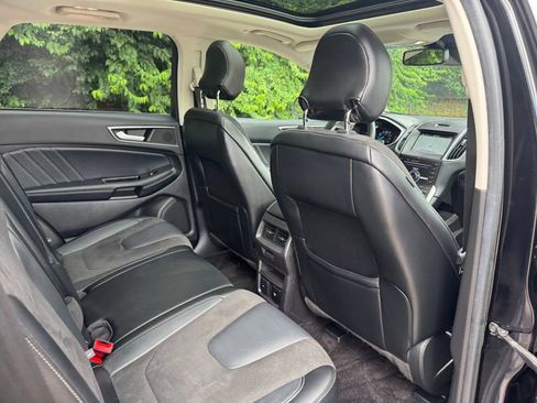 Used 2016 Ford Edge Sport w/ Equipment Group 401A AWD/4WD image 17
