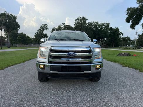 Used 2016 Ford F150 Lariat w/ Equipment Group 502A Luxury AWD/4WD image 2