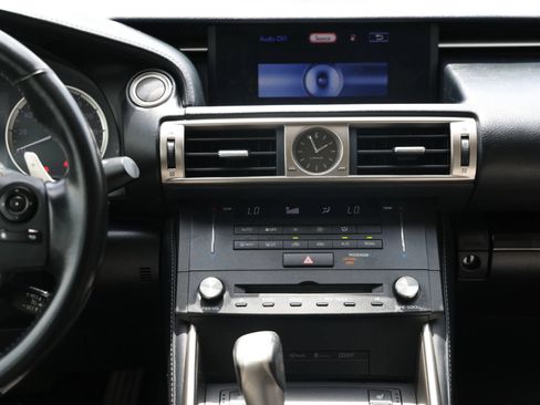 Used 2015 Lexus IS 250 AWD w/ Navigation System Package image 19