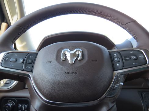 New 2025 RAM 2500 Laramie image 25