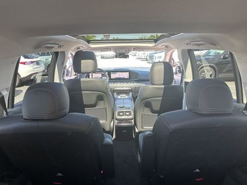 New 2026 Mercedes-Benz GLS 450 4MATIC image 30