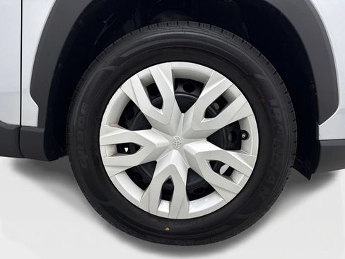 Used 2024 Toyota Corolla Cross L FWD image 49