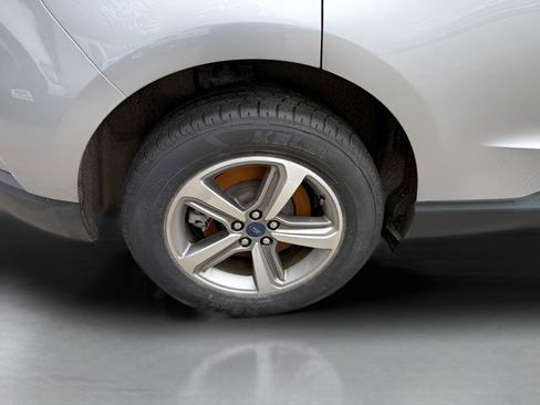 Certified 2022 Ford Edge SEL w/ Convenience Package AWD/4WD image 29