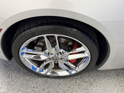 Used 2016 Chevrolet Corvette Stingray Coupe w/ 2LT Preferred Equipment Group RWD image 28