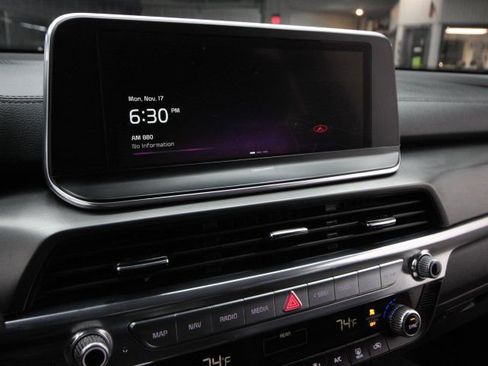 Used 2022 Kia Telluride LX image 20