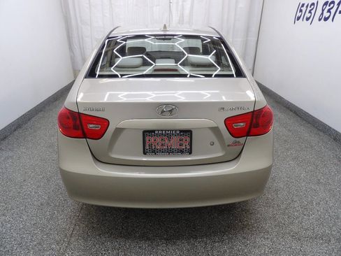 Used 2009 Hyundai Elantra GLS image 5