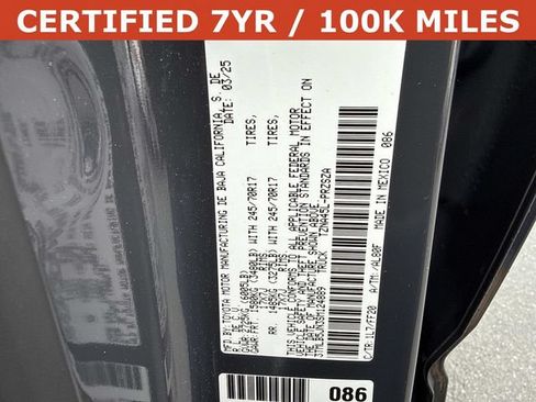Used 2025 Toyota Tacoma SR5 AWD/4WD image 29