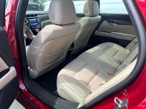 Used 2019 Cadillac XTS Luxury w/ Driver Awareness Package FWD image 14